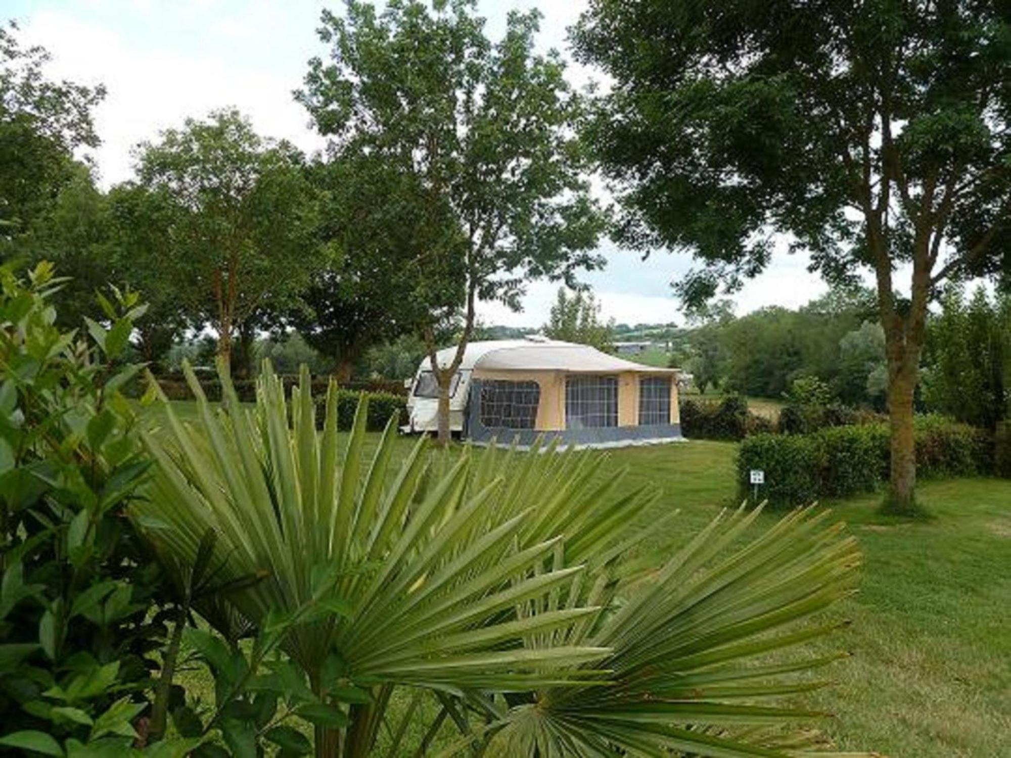 Camping Le Freche A L'Ane Pléboulle Exteriér fotografie